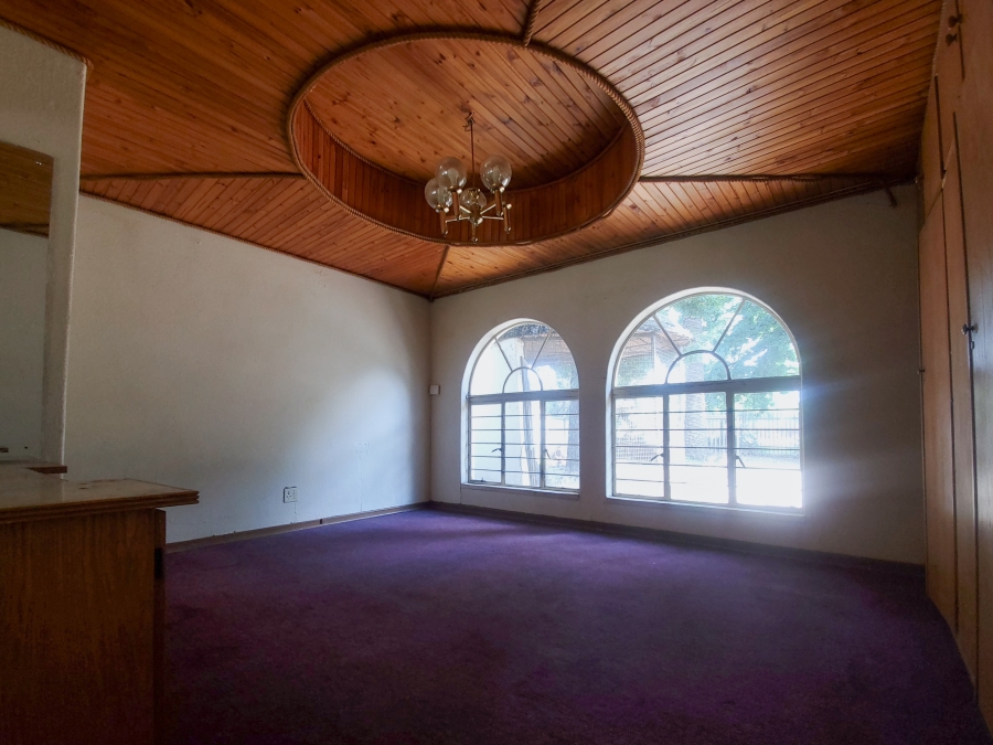 4 Bedroom Property for Sale in Vaalpark Free State